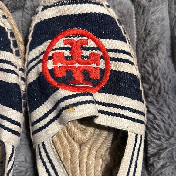 TORY Burch espadrilles (womens size 9) - Picture 2 of 3